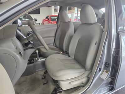 2014 Nissan Versa 1.6 SV 4DR SEDAN   - Photo 9 - Hamilton, OH 45015