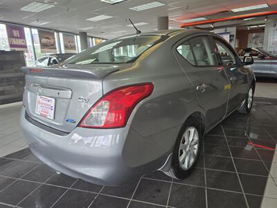 2014 Nissan Versa 1.6 SV 4DR SEDAN   - Photo 4 - Hamilton, OH 45015