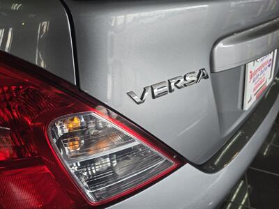 2014 Nissan Versa 1.6 SV 4DR SEDAN   - Photo 22 - Hamilton, OH 45015