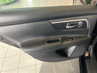 2016 Nissan Altima 2.5 SV 4DR SEDAN   - Photo 23 - Hamilton, OH 45015