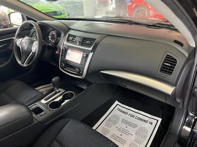 2016 Nissan Altima 2.5 SV 4DR SEDAN   - Photo 28 - Hamilton, OH 45015