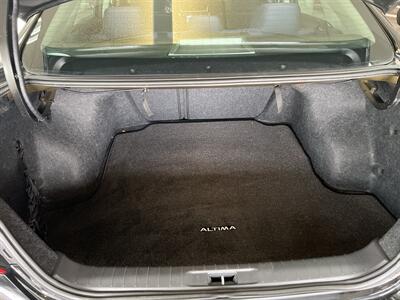 2016 Nissan Altima 2.5 SV 4DR SEDAN   - Photo 30 - Hamilton, OH 45015