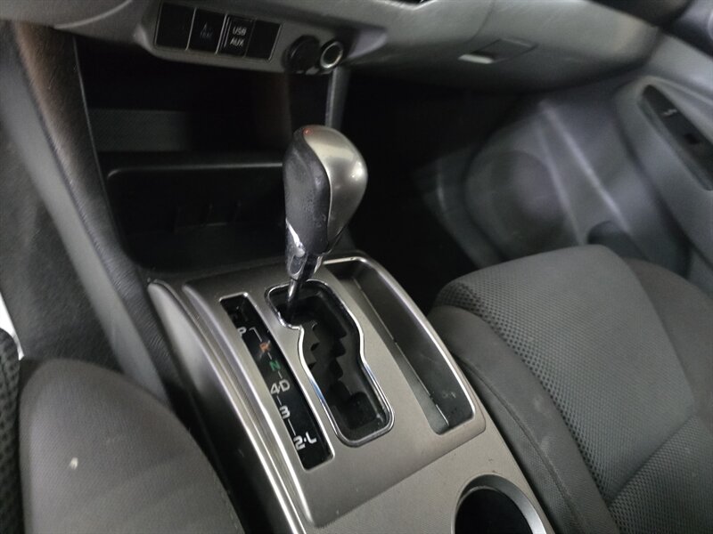 2015 Toyota Tacoma V6 - Photo 19 - Hamilton, OH 45015