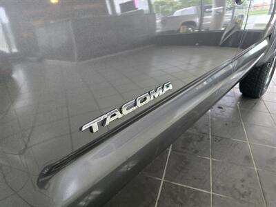 2015 Toyota Tacoma V6 - Photo 26 - Hamilton, OH 45015