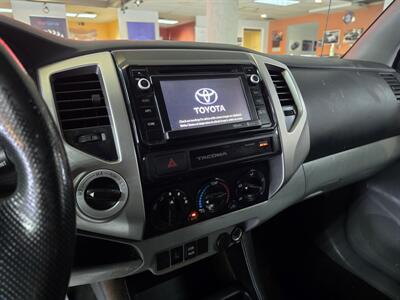 2015 Toyota Tacoma V6 - Photo 18 - Hamilton, OH 45015
