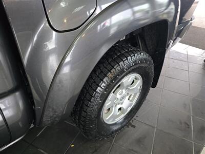 2015 Toyota Tacoma V6 - Photo 30 - Hamilton, OH 45015