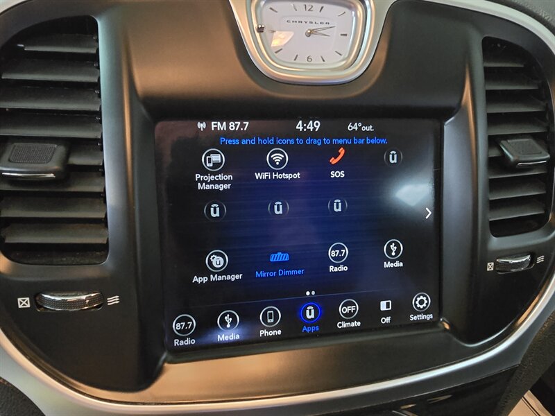 2019 Chrysler 300 Series Touring 4DR SEDAN AWD - Photo 26 - Hamilton, OH 45015