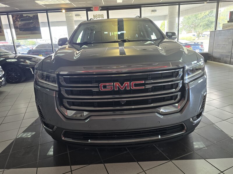 2021 GMC Acadia AT4 4DR SUV 4X4 - Photo 2 - Hamilton, OH 45015
