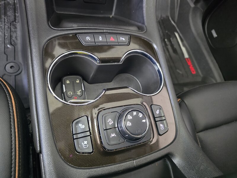 2021 GMC Acadia AT4 4DR SUV 4X4 - Photo 26 - Hamilton, OH 45015