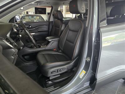 2021 GMC Acadia AT4 4DR SUV 4X4 - Photo 9 - Hamilton, OH 45015