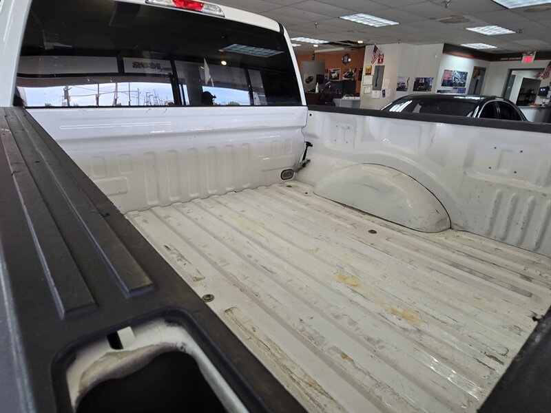 2018 Ford F-150 XLT SUPER CREW 4X4 - Photo 28 - Hamilton, OH 45015