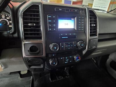 2018 Ford F-150 XLT SUPER CREW 4X4 - Photo 21 - Hamilton, OH 45015