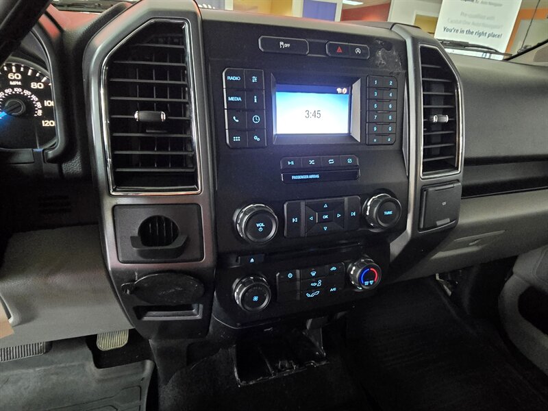 2018 Ford F-150 XLT SUPER CREW 4X4 - Photo 21 - Hamilton, OH 45015