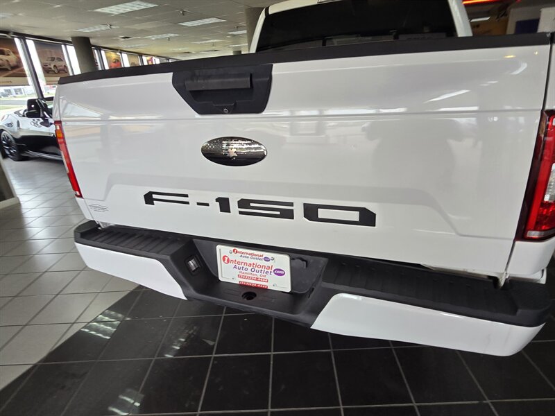 2018 Ford F-150 XLT SUPER CREW 4X4 - Photo 29 - Hamilton, OH 45015
