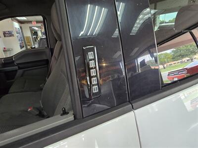 2018 Ford F-150 XLT SUPER CREW 4X4 - Photo 26 - Hamilton, OH 45015