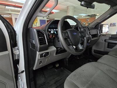 2018 Ford F-150 XLT SUPER CREW 4X4 - Photo 8 - Hamilton, OH 45015