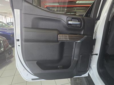 2021 Chevrolet Silverado 1500 RST - Photo 7 - Hamilton, OH 45015