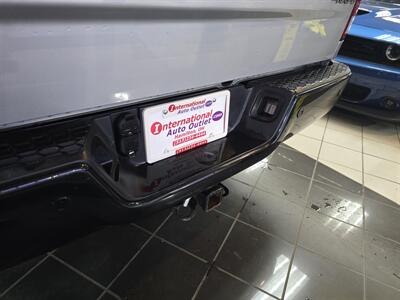 2016 RAM 1500 Outdoorsman 4DR CREW CAB 4X4/V8   - Photo 28 - Hamilton, OH 45015