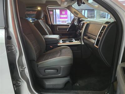 2016 RAM 1500 Outdoorsman 4DR CREW CAB 4X4/V8   - Photo 15 - Hamilton, OH 45015