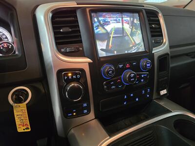 2016 RAM 1500 Outdoorsman 4DR CREW CAB 4X4/V8   - Photo 21 - Hamilton, OH 45015