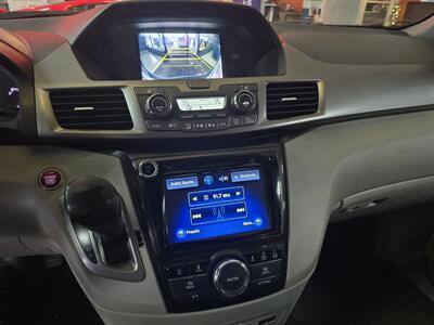 2016 Honda Odyssey Touring   - Photo 23 - Hamilton, OH 45015