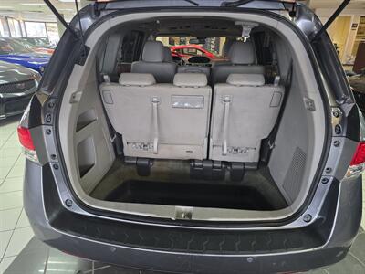 2016 Honda Odyssey Touring   - Photo 36 - Hamilton, OH 45015