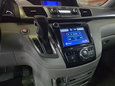 2016 Honda Odyssey Touring   - Photo 25 - Hamilton, OH 45015