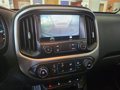 2021 Chevrolet Colorado LT-CREW CAB   - Photo 19 - Hamilton, OH 45015