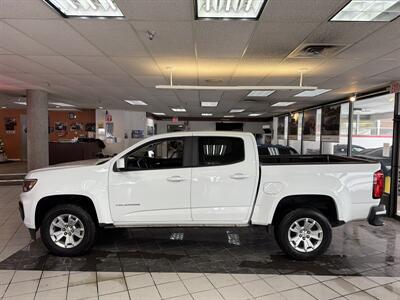 2021 Chevrolet Colorado LT-CREW CAB   - Photo 1 - Hamilton, OH 45015