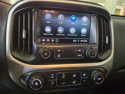 2021 Chevrolet Colorado LT-CREW CAB   - Photo 23 - Hamilton, OH 45015