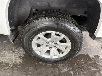 2021 Chevrolet Colorado LT-CREW CAB   - Photo 28 - Hamilton, OH 45015