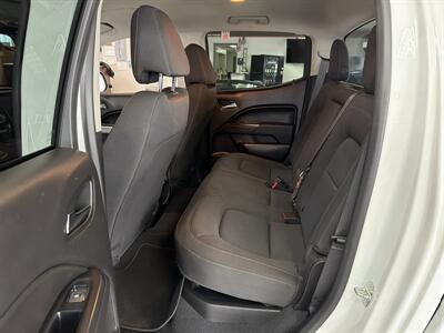 2021 Chevrolet Colorado LT-CREW CAB   - Photo 19 - Hamilton, OH 45015