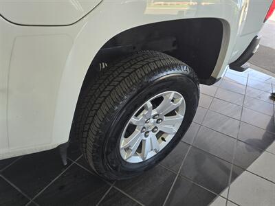 2021 Chevrolet Colorado LT-CREW CAB   - Photo 30 - Hamilton, OH 45015