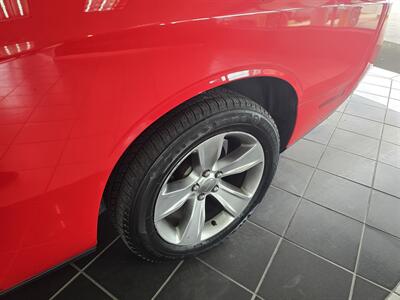 2015 Dodge Challenger SXT - Photo 24 - Hamilton, OH 45015