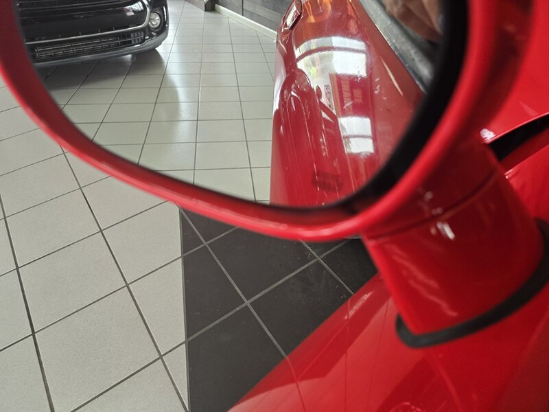 2015 Dodge Challenger SXT - Photo 21 - Hamilton, OH 45015