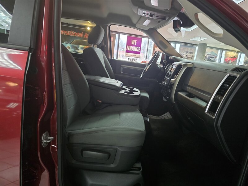 2015 RAM 2500 SLT CREW CAB4/ HEMI - Photo 14 - Hamilton, OH 45015