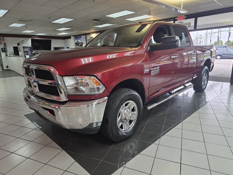 2015 RAM 2500 SLT CREW CAB4/ HEMI   - Photo 1 - Hamilton, OH 45015