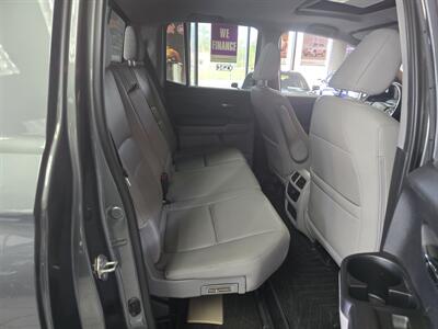2019 Honda Ridgeline RTL-E 4DR CREW CAB 4X4   - Photo 16 - Hamilton, OH 45015
