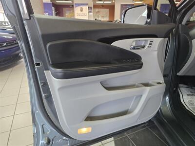 2019 Honda Ridgeline RTL-E 4DR CREW CAB 4X4   - Photo 7 - Hamilton, OH 45015