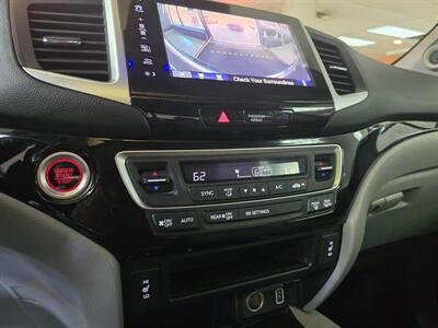 2019 Honda Ridgeline RTL-E 4DR CREW CAB 4X4   - Photo 23 - Hamilton, OH 45015