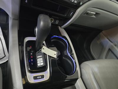 2019 Honda Ridgeline RTL-E 4DR CREW CAB 4X4   - Photo 20 - Hamilton, OH 45015