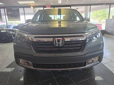 2019 Honda Ridgeline RTL-E 4DR CREW CAB 4X4   - Photo 2 - Hamilton, OH 45015