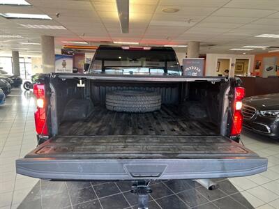 2022 Chevrolet Silverado 2500 Custom 4DR EXTENDED CAB 4X4 V8   - Photo 32 - Hamilton, OH 45015