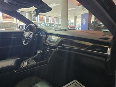 2017 Cadillac CT6 3.6L Platinum   - Photo 13 - Hamilton, OH 45015