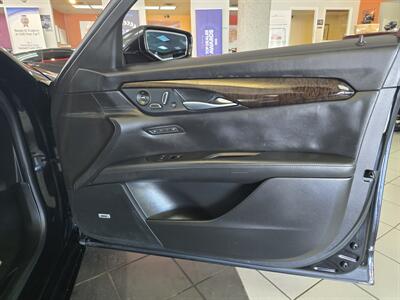 2017 Cadillac CT6 3.6L Platinum   - Photo 12 - Hamilton, OH 45015