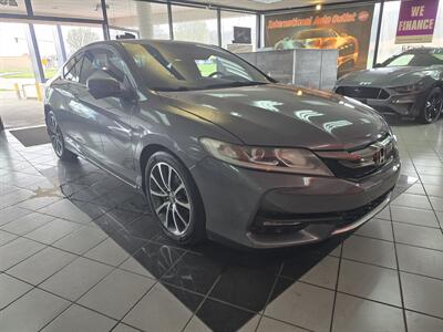 2017 Honda Accord EX 2DR COUPE   - Photo 3 - Hamilton, OH 45015