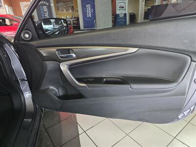 2017 Honda Accord EX 2DR COUPE   - Photo 11 - Hamilton, OH 45015