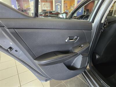 2022 Nissan Sentra SV 4DR SEDAN   - Photo 10 - Hamilton, OH 45015