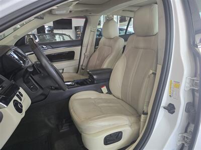 2015 Lincoln MKS EcoBoost 4DR SEDAN AWD   - Photo 9 - Hamilton, OH 45015