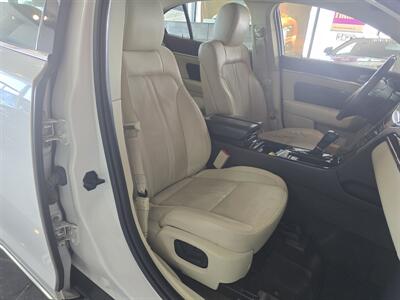 2015 Lincoln MKS EcoBoost 4DR SEDAN AWD   - Photo 14 - Hamilton, OH 45015